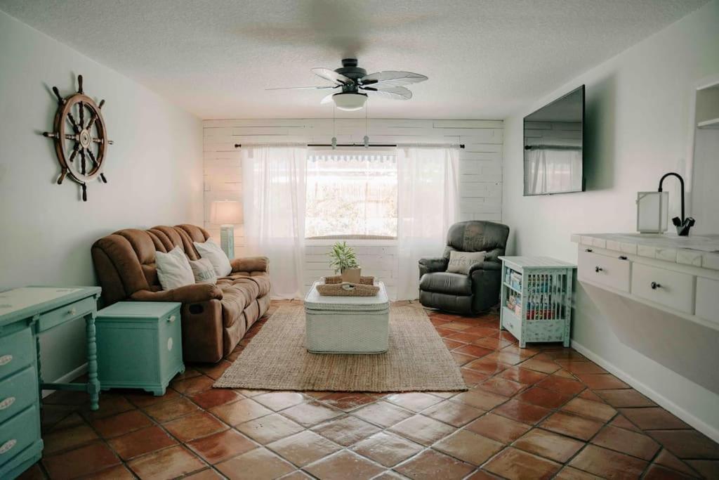 Entire Home, Heated Pool, Just 10 Min To Beach! Vero Beach Eksteriør bilde
